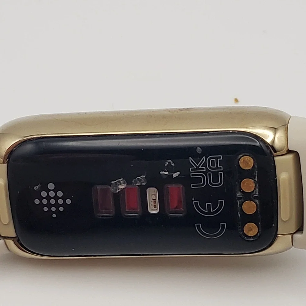 Fitbit Luxe Fitness Tracker Unisex Lunar White Gold FB422 Smartwatch - Tested